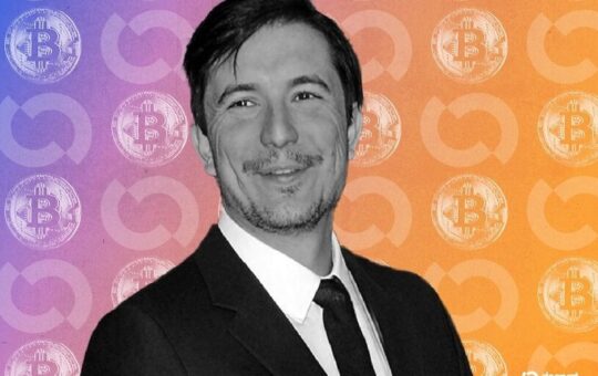 Robinhood CEO Predicts AI-Driven Companies, Likens Them to Bitcoin and Satoshi