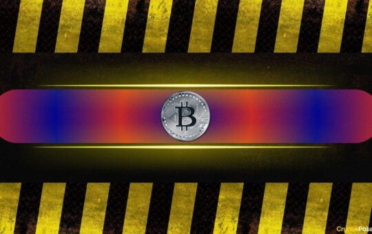 Bitcoin Faces Pressure as Long-Term Holders Shift to Selling at $118K