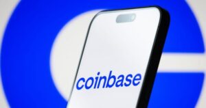 Coinbase Premium Gap drops to -$57, signaling heavy US selling