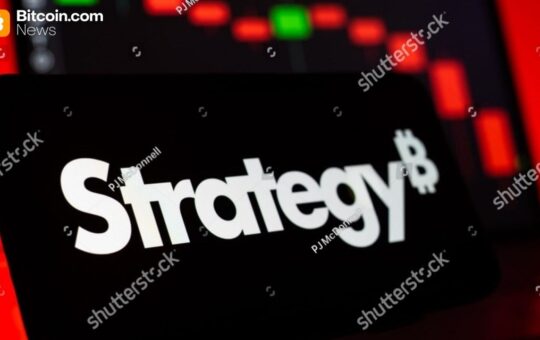 Strategy Reports $17.4 Billion Q4 Operating Loss Amid Bitcoin Price Correction