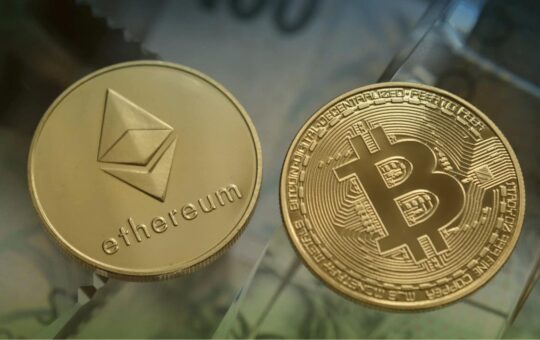 BTC, ETH Bleed but XRP Shines as $414M Exit Sparks Market Anxiety: CoinShares