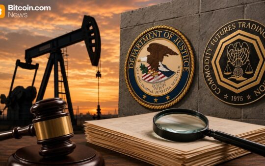 DOJ, CFTC Probe $2.6B Oil Trades Before Trump and Iran Statements: Report