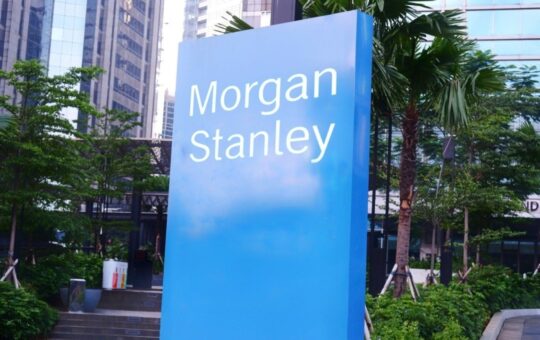 Morgan Stanley Sets 0.14% Fee on Amended Ethereum and Solana ETFs Filing