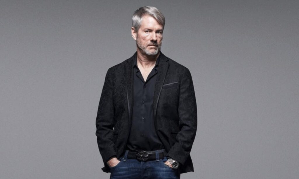 Michael Saylor Hints at Another Bitcoin Move for Strategy: Buy or Sell?