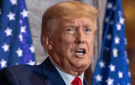 White House Touts 'Trump Coin' as TRUMP Memecoin Holders Sit on $3.81 Billion in Losses