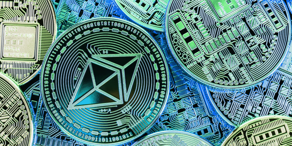 ETH Moves Toward $3,400 as Bitmine Nears 5% of Supply